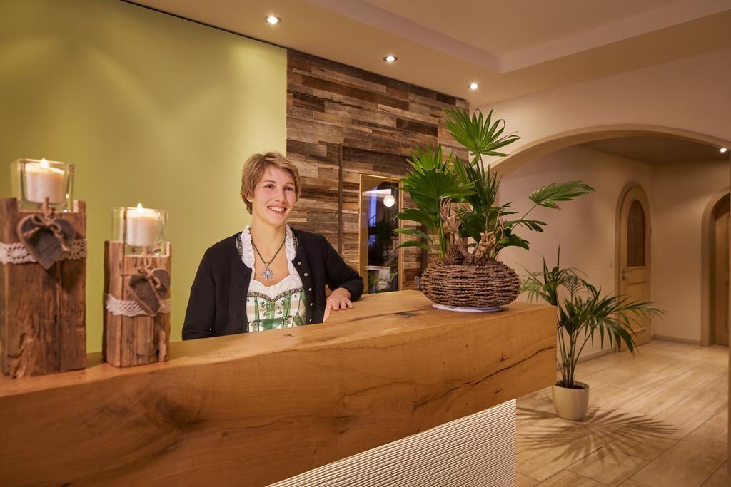 Hotel Konradshof Seewald Ngoại thất bức ảnh